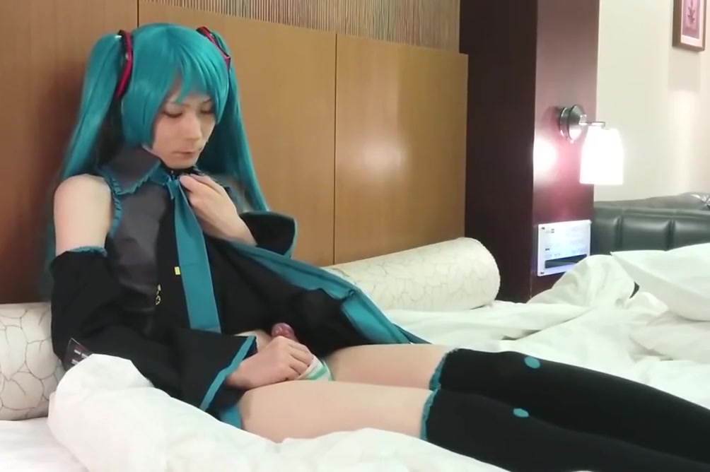 Cosplay Masturbation (hatsune Miku) Mikazuki 001