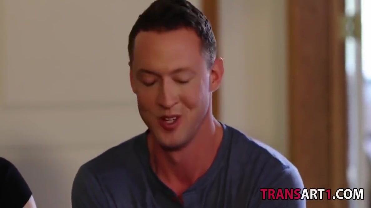 Casey Kisses In Tranny Works On Straight White Guy