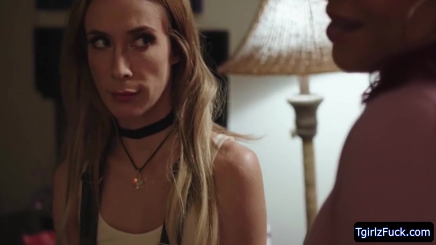 Sexy Babe Aiden Ashly Sucks Foxxys Shecock And Gets Nailed - Suggest Model