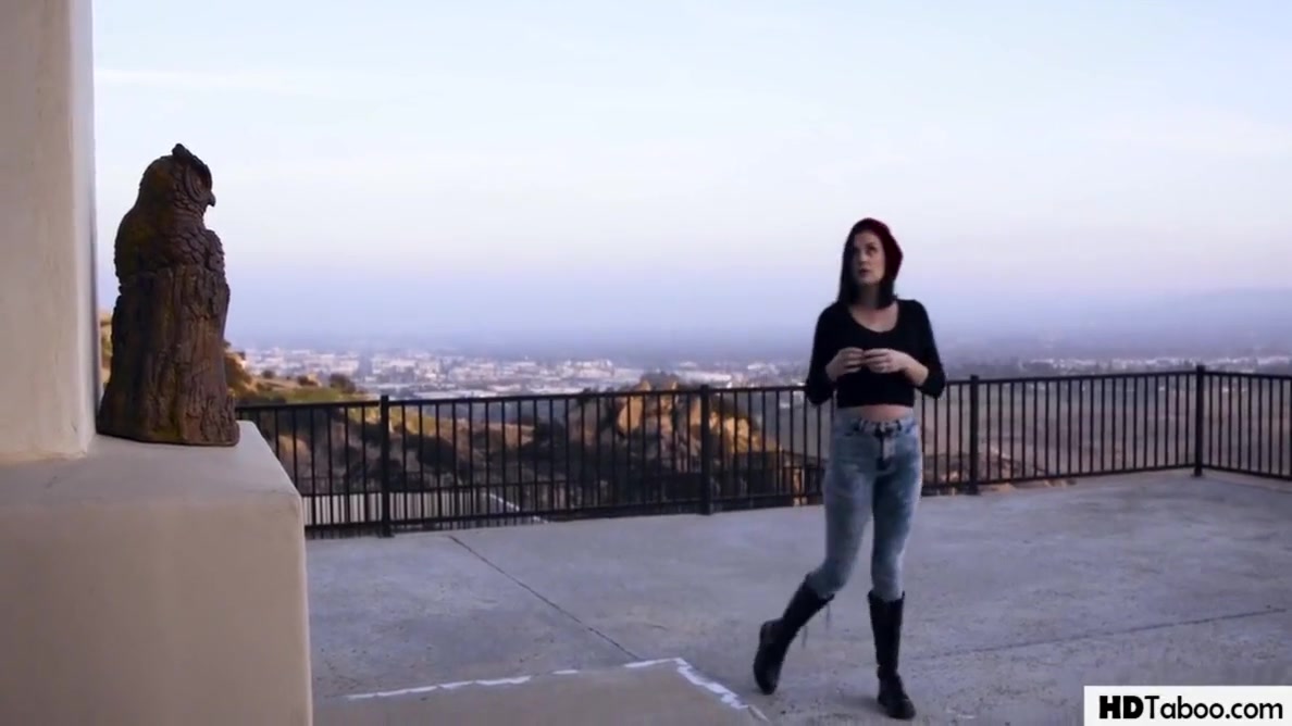 Casey Kisses - Jerk Husband Has Nasty Affair Behind Wifes Back!