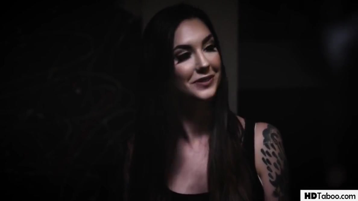 Aubrey Kate - Dirty Minded Trans Woman Having Sex With Widowed Man