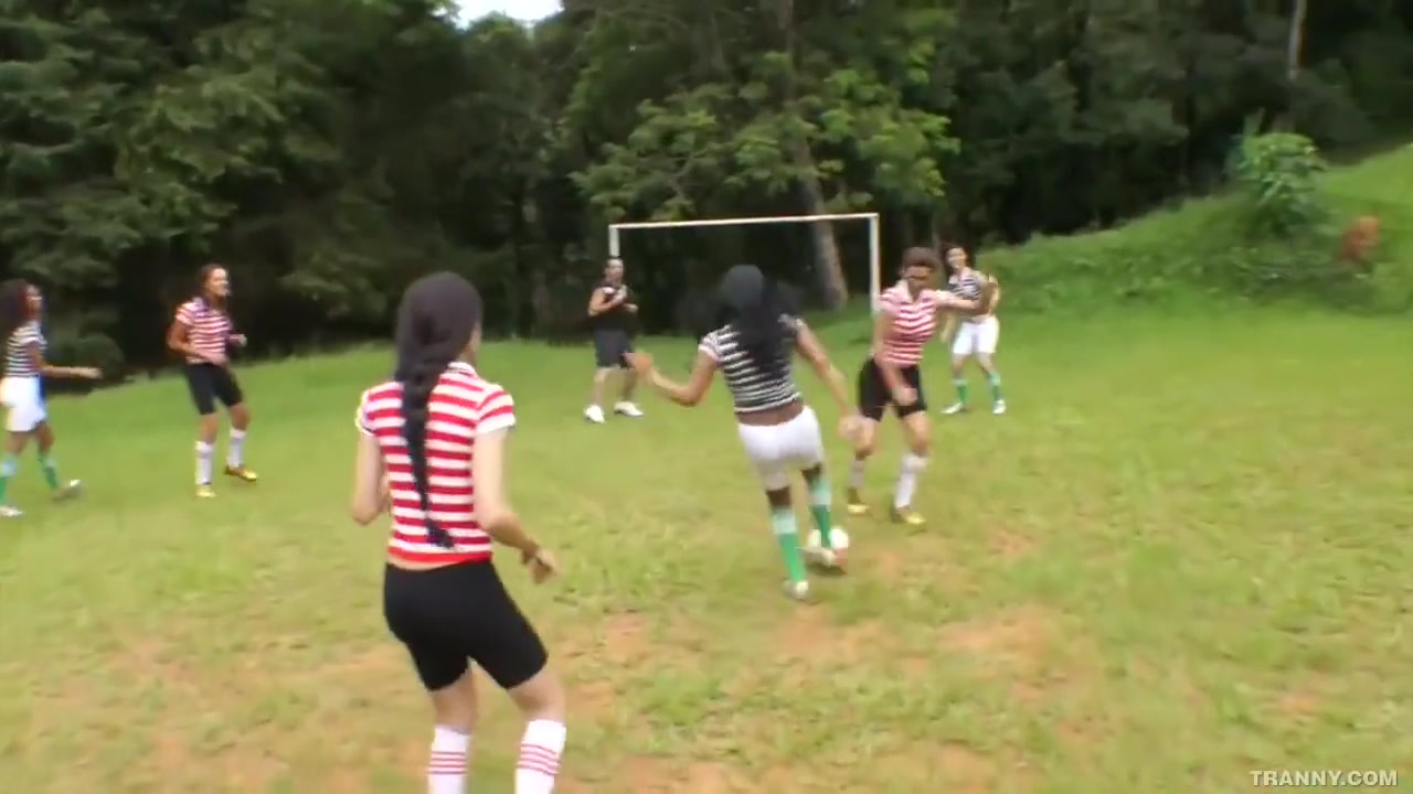Tranny Soccer Players Punishing Sales Referee