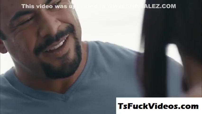 Suggest Model In Comforshemale His Shemale Step By Fucking Her Tight But