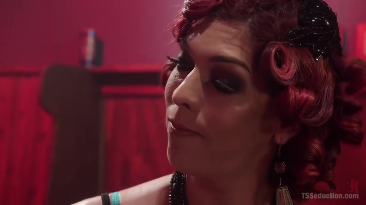 Kendra Sinclair And Mike Panic In Kendra Y Mike
