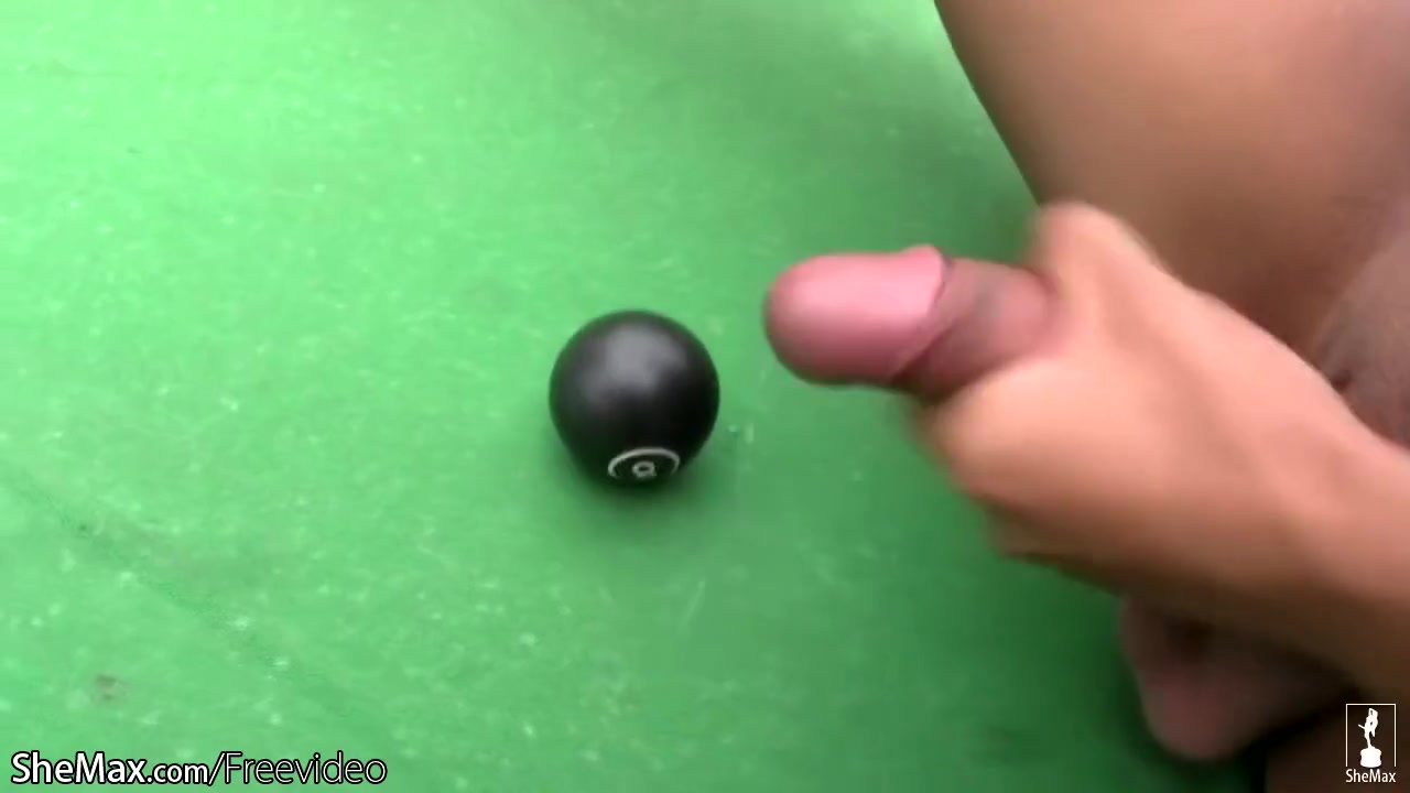 Flexible Shedoll Fondles Bigtits And Tugs Off Till Cumshot