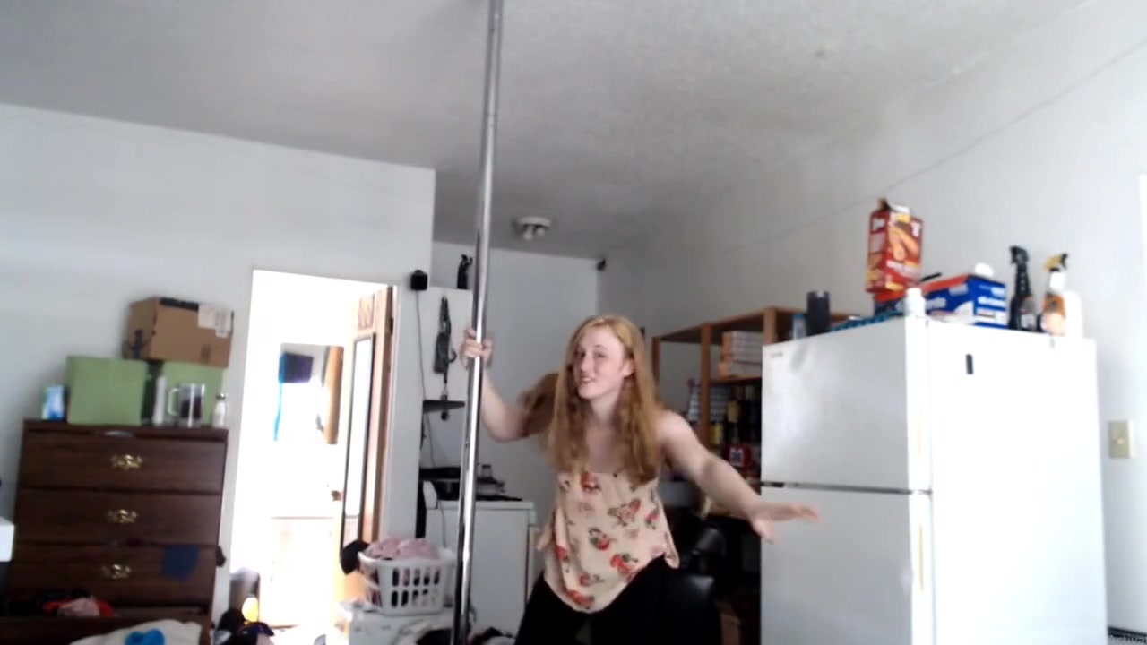 teen 18+ Trans Streamer Has Fun With Her Viewers After The Stream Ends