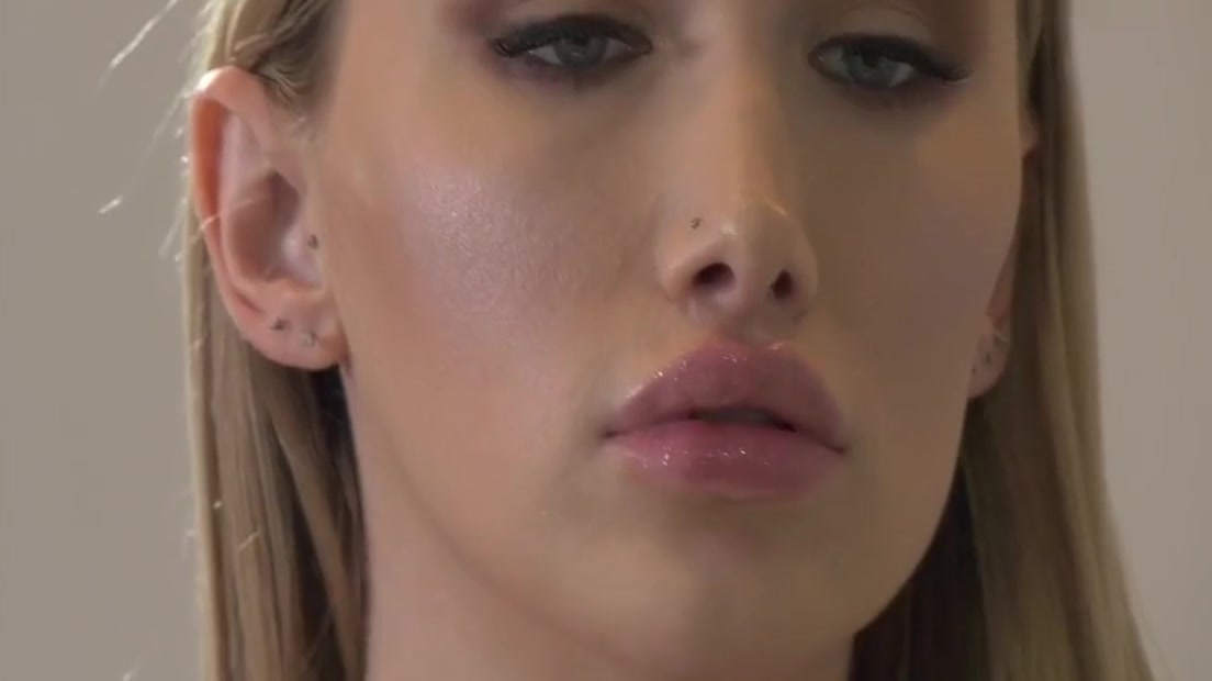 Seductive Young Trans Flirts With Roommate