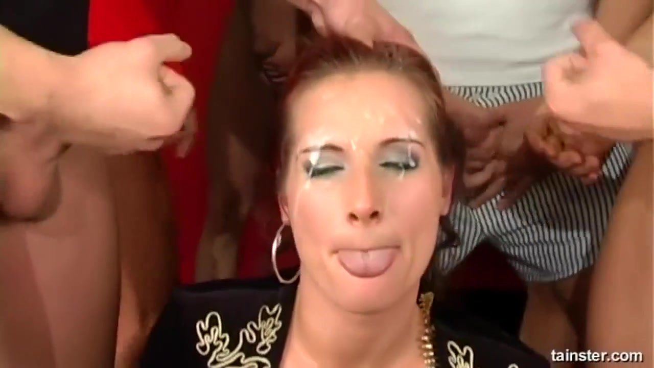 Arab Muslim Wife Face Toilet 5