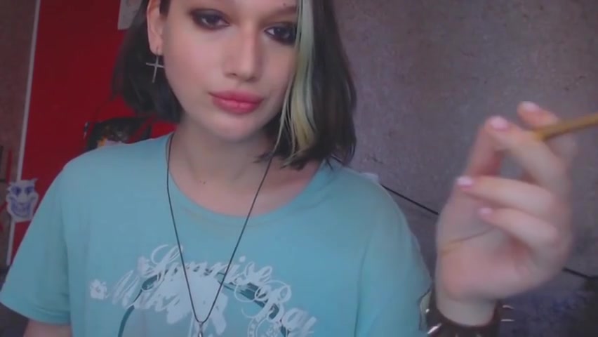 teen 18+ Shemale Masturbates And Somkes