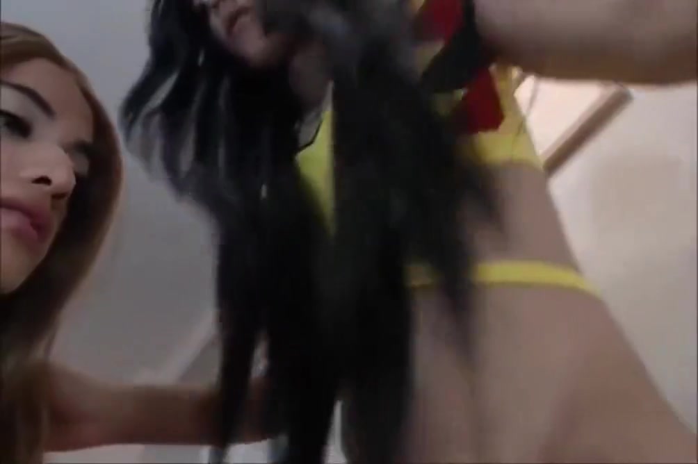 Two Stunning Shemale - Hot Oral Fun