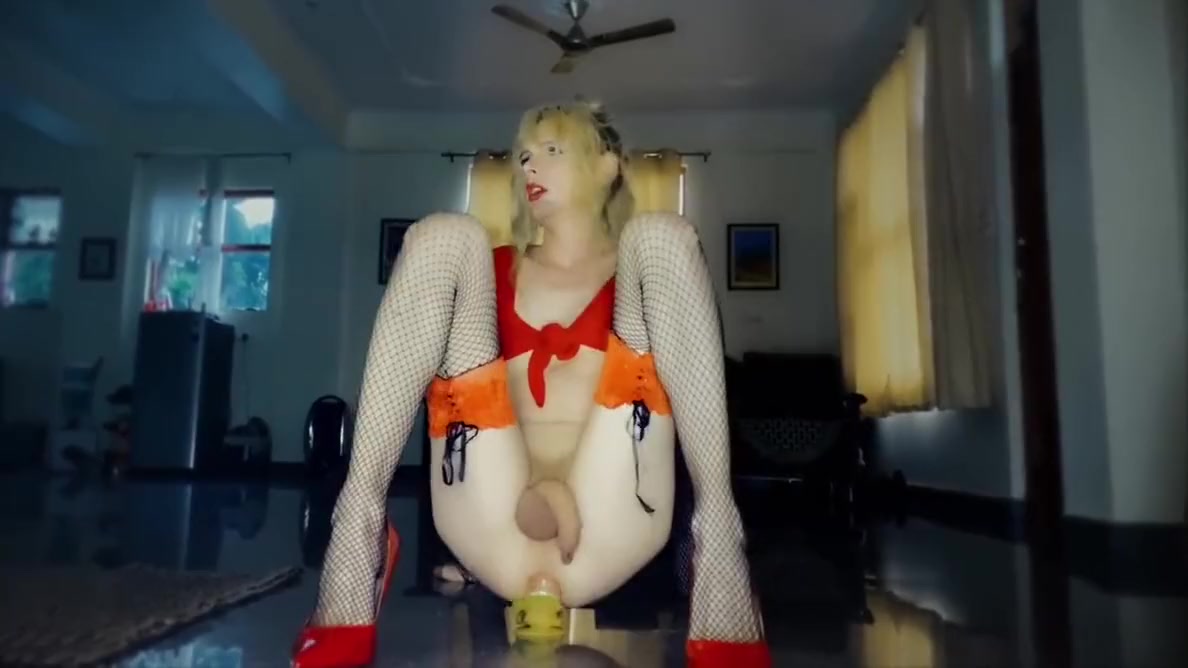 Anal Trainning Sissy Slut