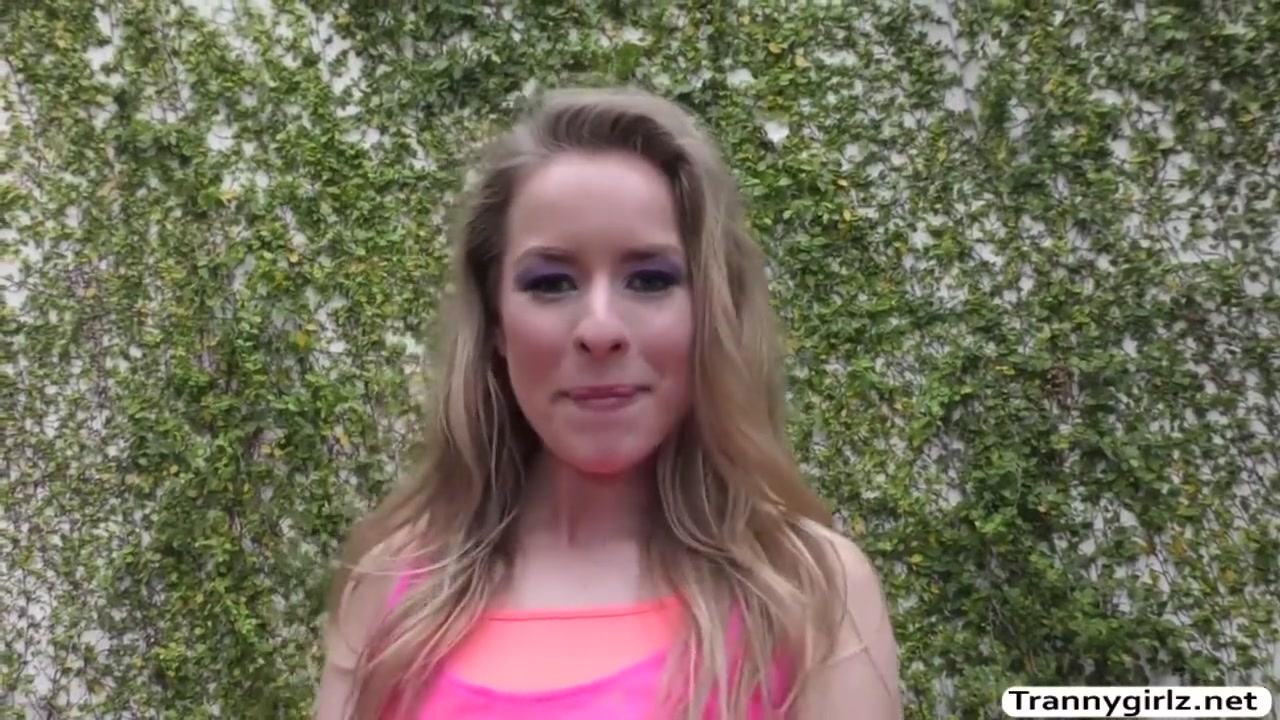 Hottie Lilly First Time Have Intimacy With Tgirl Aubreys