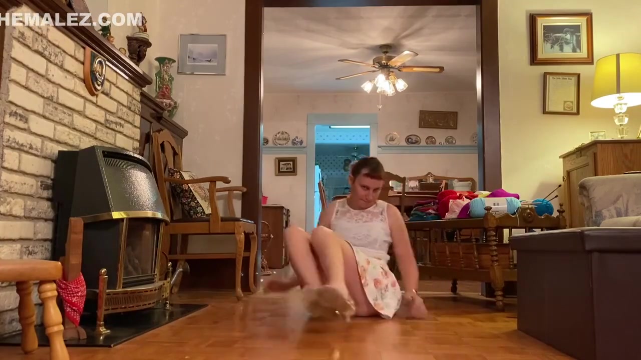 Cute Redhead Ts Masturbates In Silver Heels - Sierra Dubois