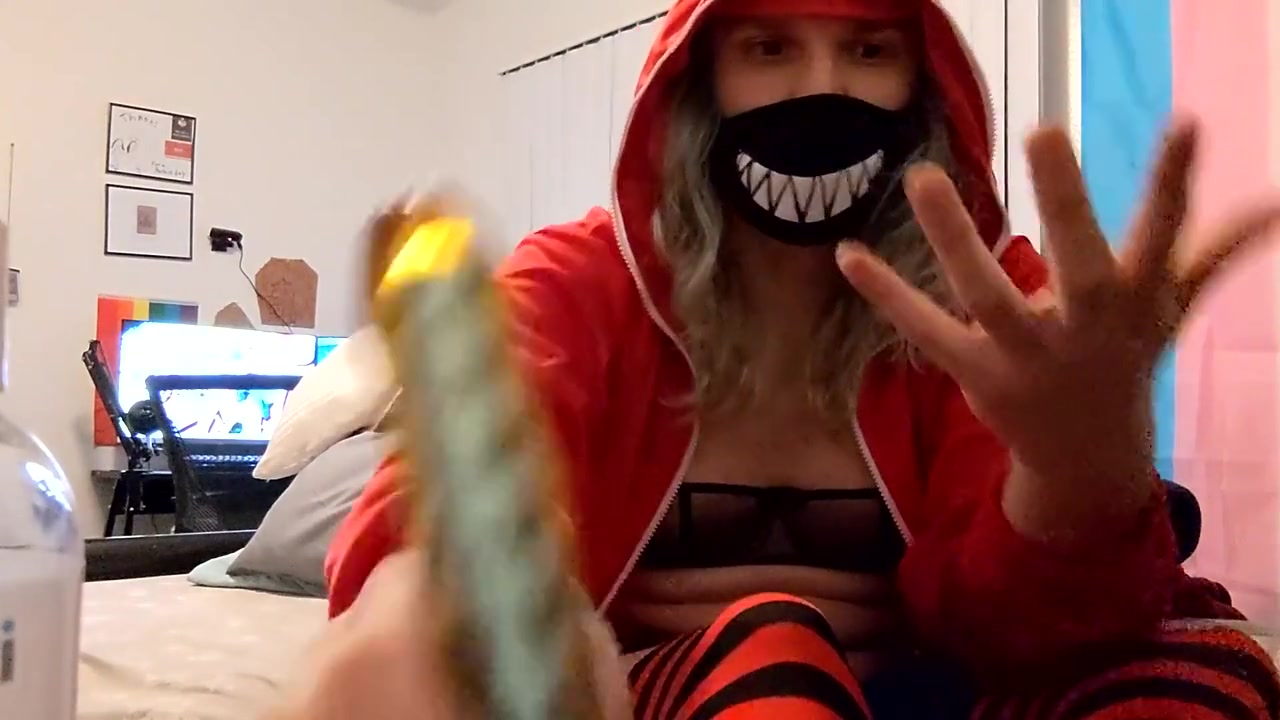 Trans Girl Gumi Megpoid Fuckes Herself With Dildo And Cums On Herself (full Of Video)
