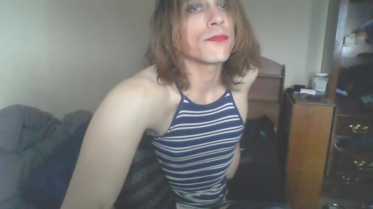 Mattie Masterbating To Trans-porn And Fucking Her Self With A Dildo
