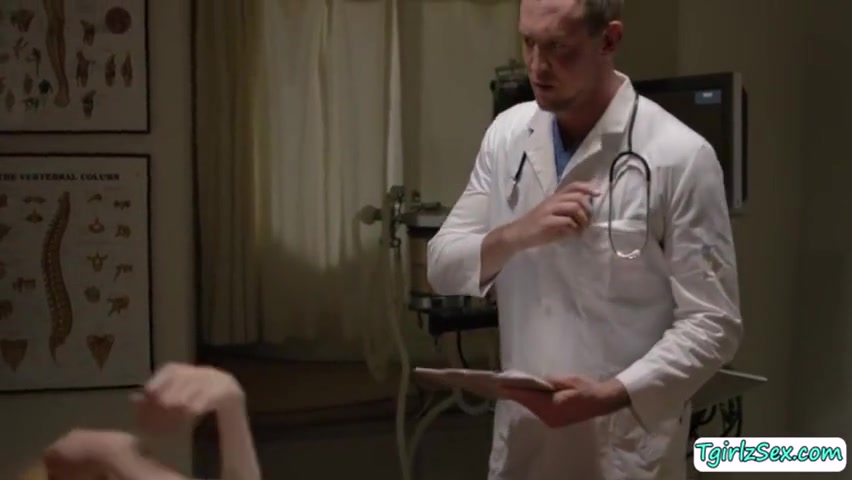 Skinny And Smalltits Tranny Gets Fucked In The Clinic With Crystal Thayer