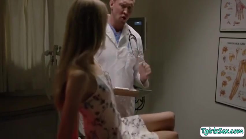 Skinny And Smalltits Tranny Gets Fucked In The Clinic With Crystal Thayer