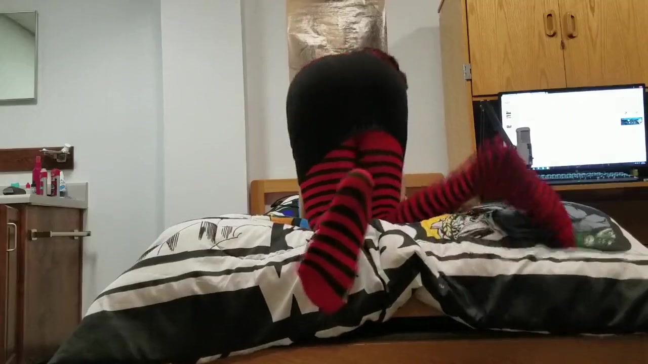 Cd strips and plays with buttplug