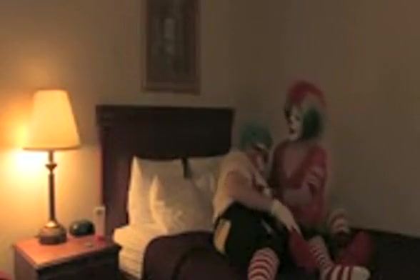 Crossdresser Clown Trixie