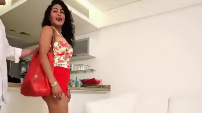 Fucking Hot Latina Tranny