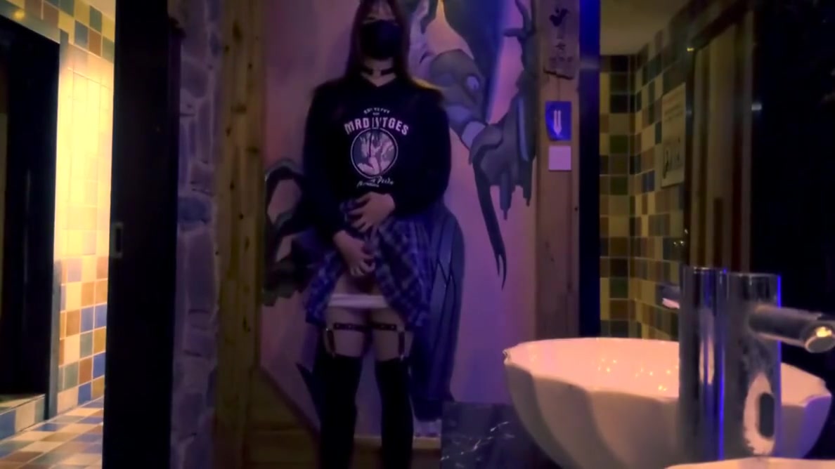Crossdresser Exhibitionism - My Game Zone