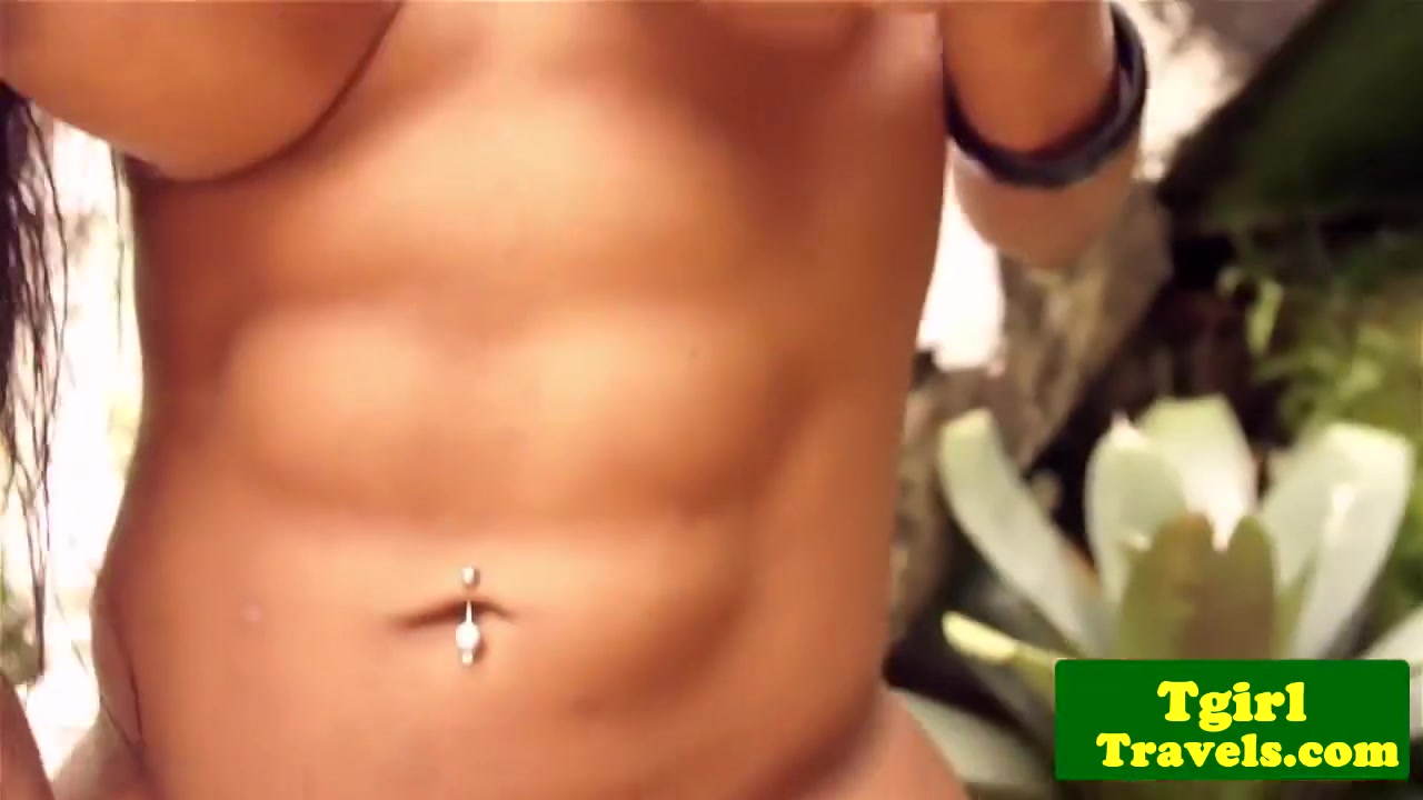 Muscular Latin Ts Wanks Off With Veronica Bolina