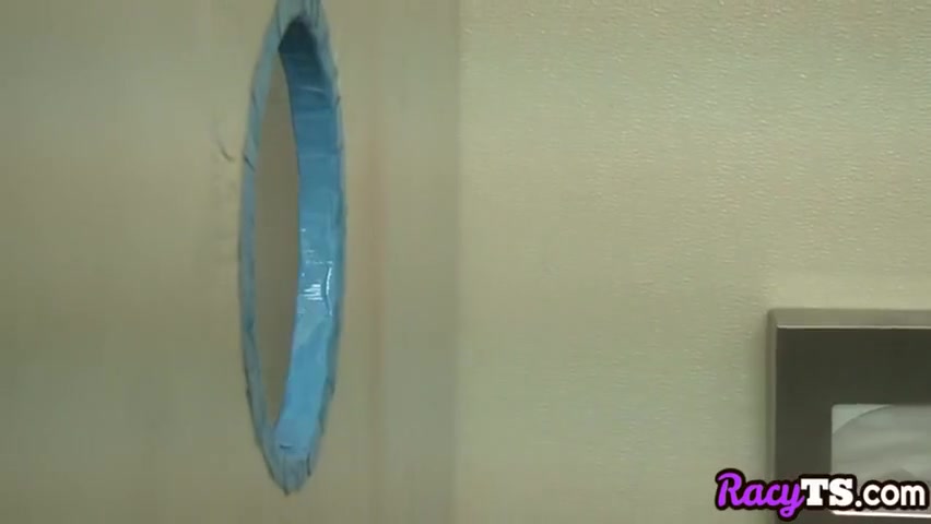 Trans Babe In Lingerie Blown Before Fucking In Wc