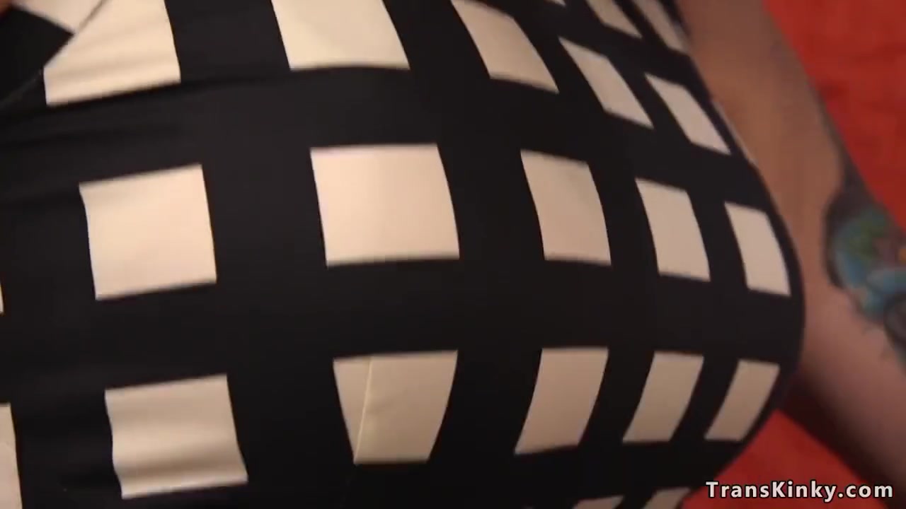 Big Male Pole Shemale Butt Fuck Fucks Journalist