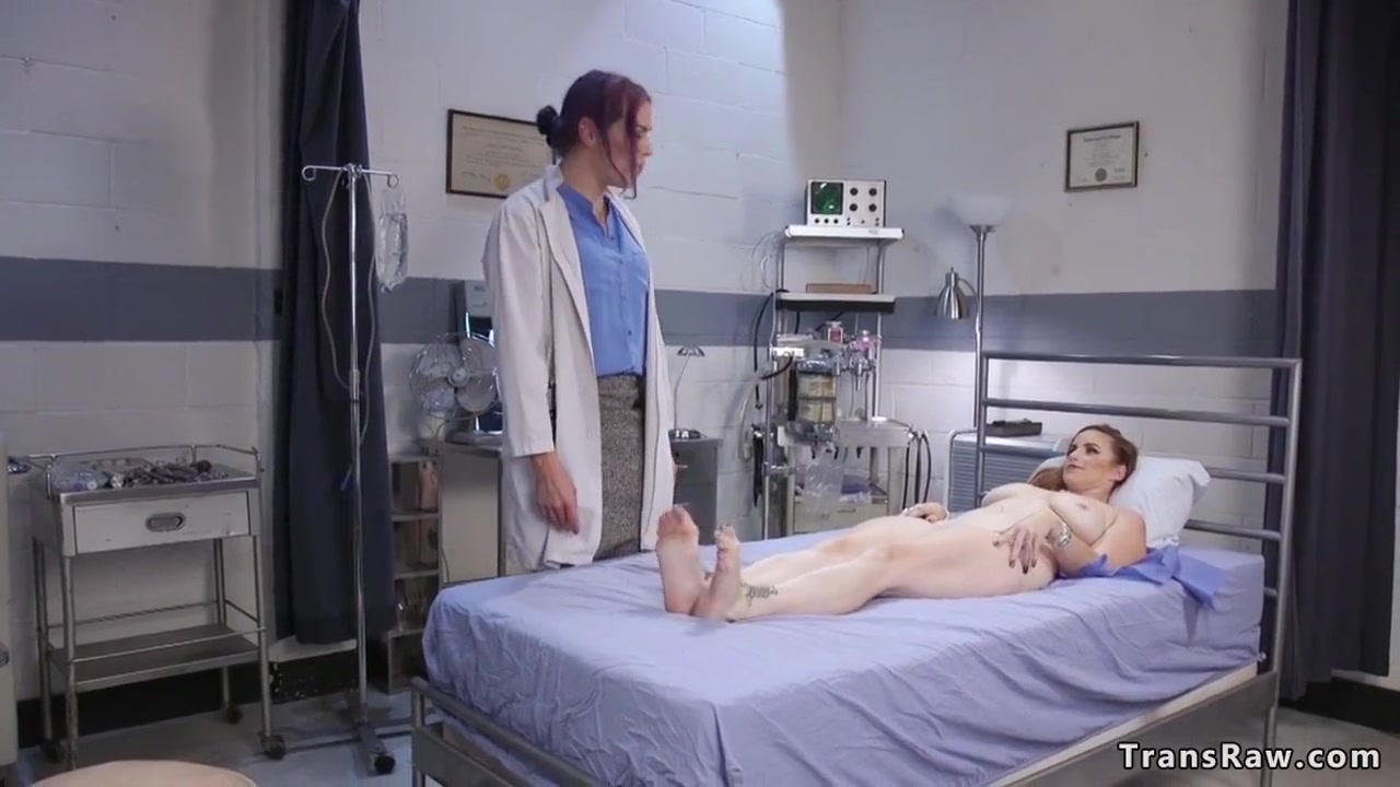 Bella Rossi In Shemale Doctor Fucks Big Breast Patient