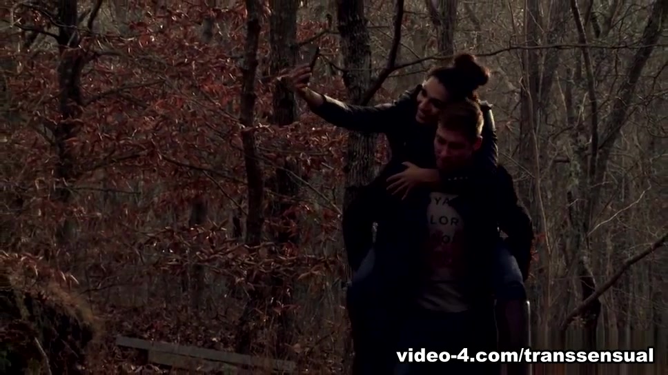 Connor Maguire & Jessy Dubai in Jessy Dubai, TS Superstar Video