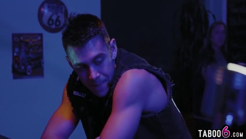 Khloe Kay In Small Cock Shemale Sex With A Biker Boy After They Met In A Bar