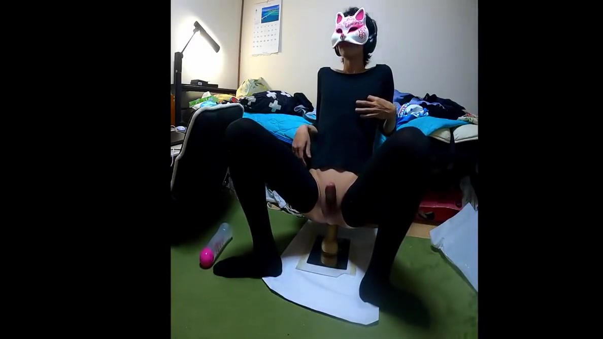 Very Wet Anal Dildo Session With Two Cameras