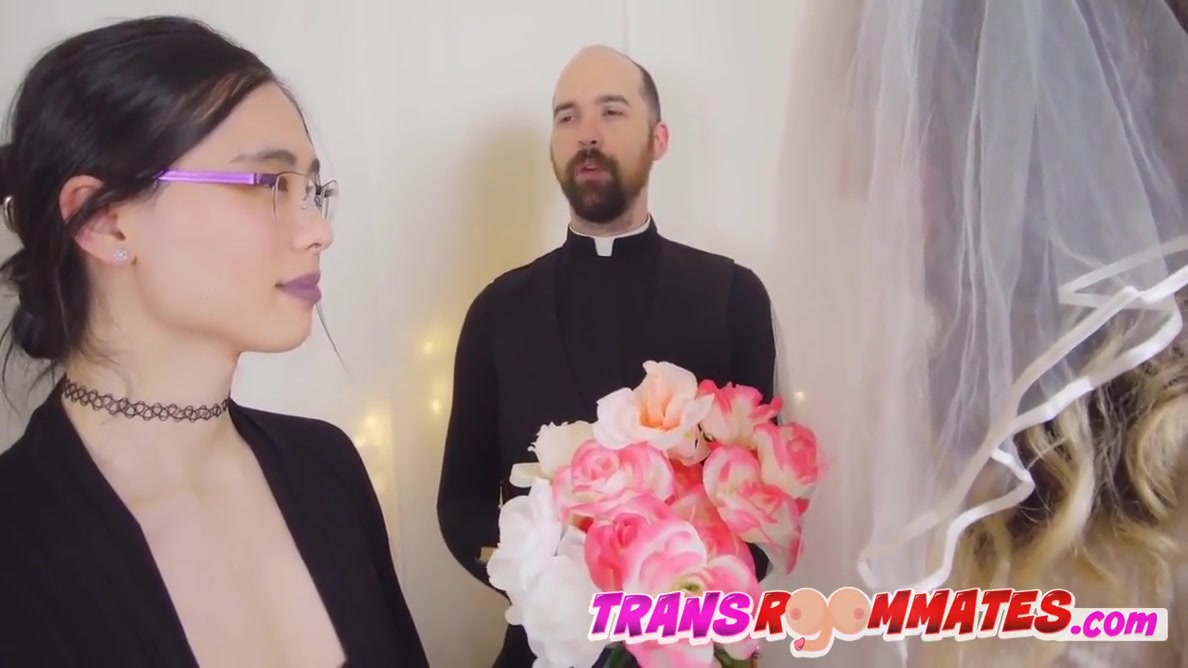 Hot Trans Couple Have Shotgun Wedding