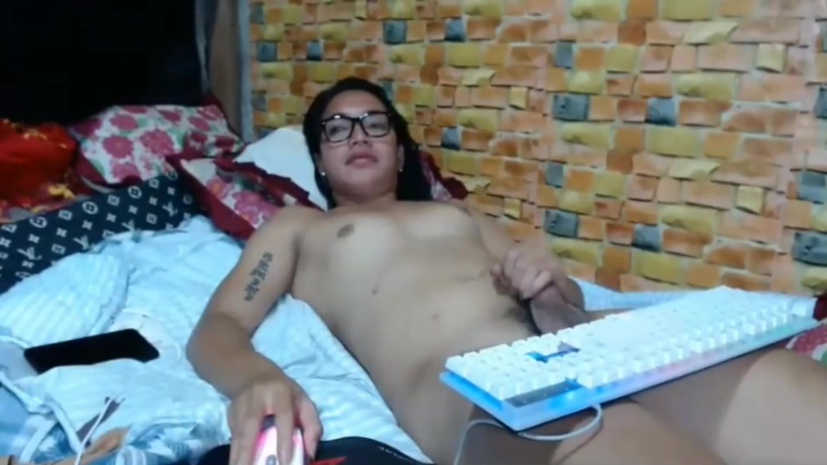 Stocky Ts Cumming