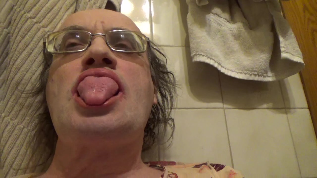 In the bathroom. Ladyboy Sergei. 2022-01-22