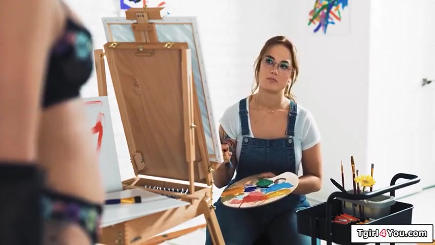 Daisy Taylor And Taylor S In Painter Girl Stimulates Trans Daisy Ass With A Toy