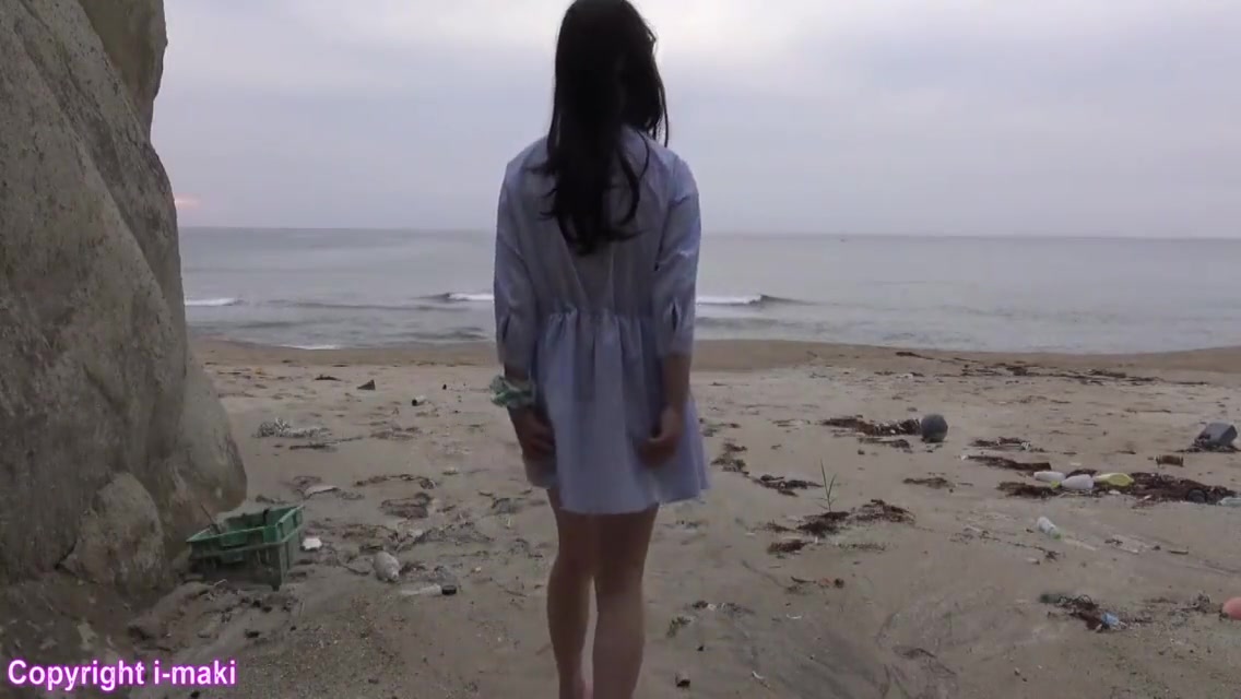 Cd Ijuin Maki And Various Micro Bikinis Around The See Side 14 Min