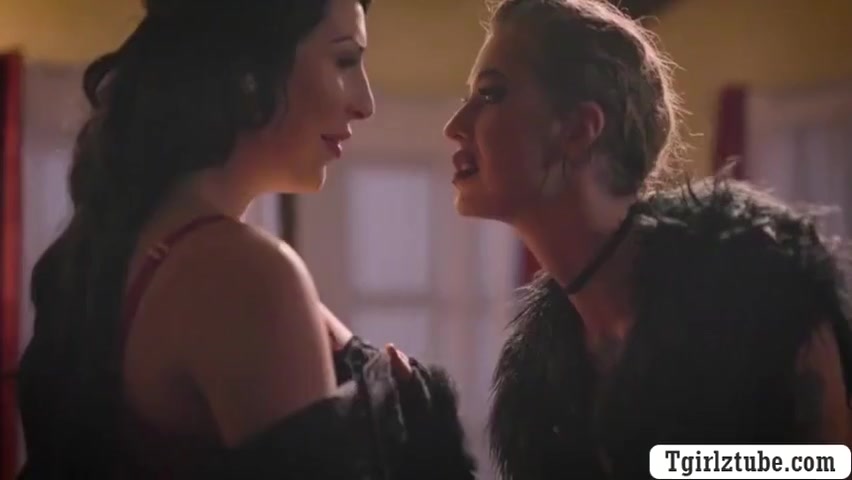 Chanel Santini In Latina Shemale Enjoys Fucking The Pussy Of Princess In Castle