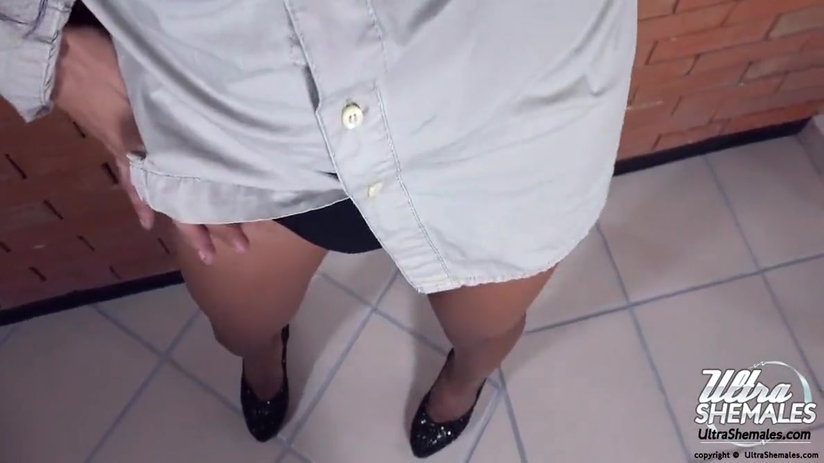 Super Petite Trans Sayuri Gets Her Cock Hard