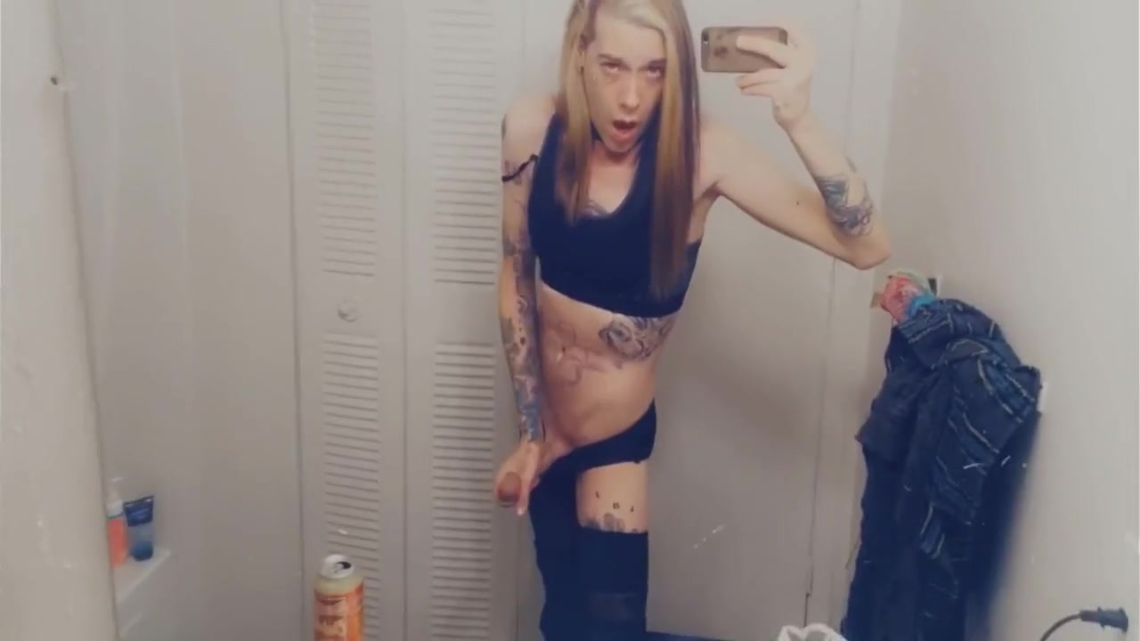 Pretty Tgirl In Leggings Shows Her Tiny Dick