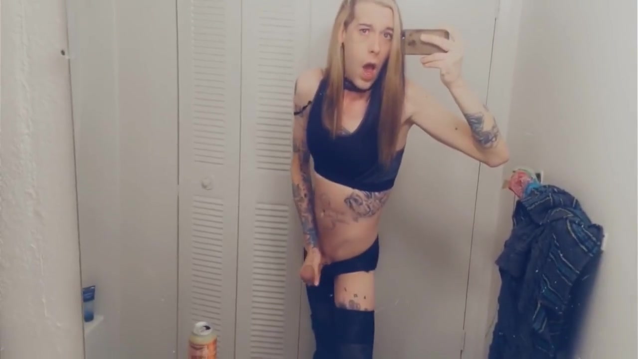 Pretty Tgirl In Leggings Shows Her Tiny Dick