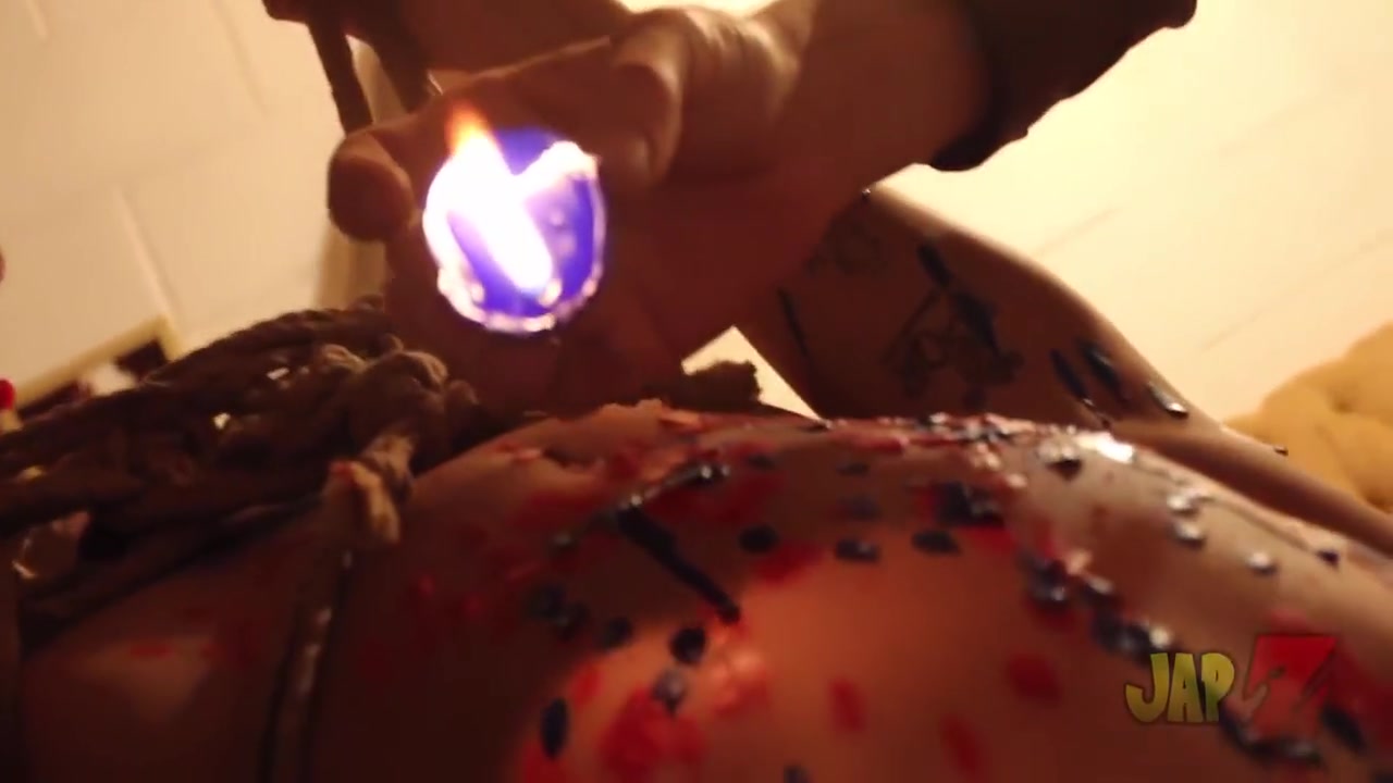 Shibari Bondage And Waxplay. Black Amy And Roger Barbudo 5 Min