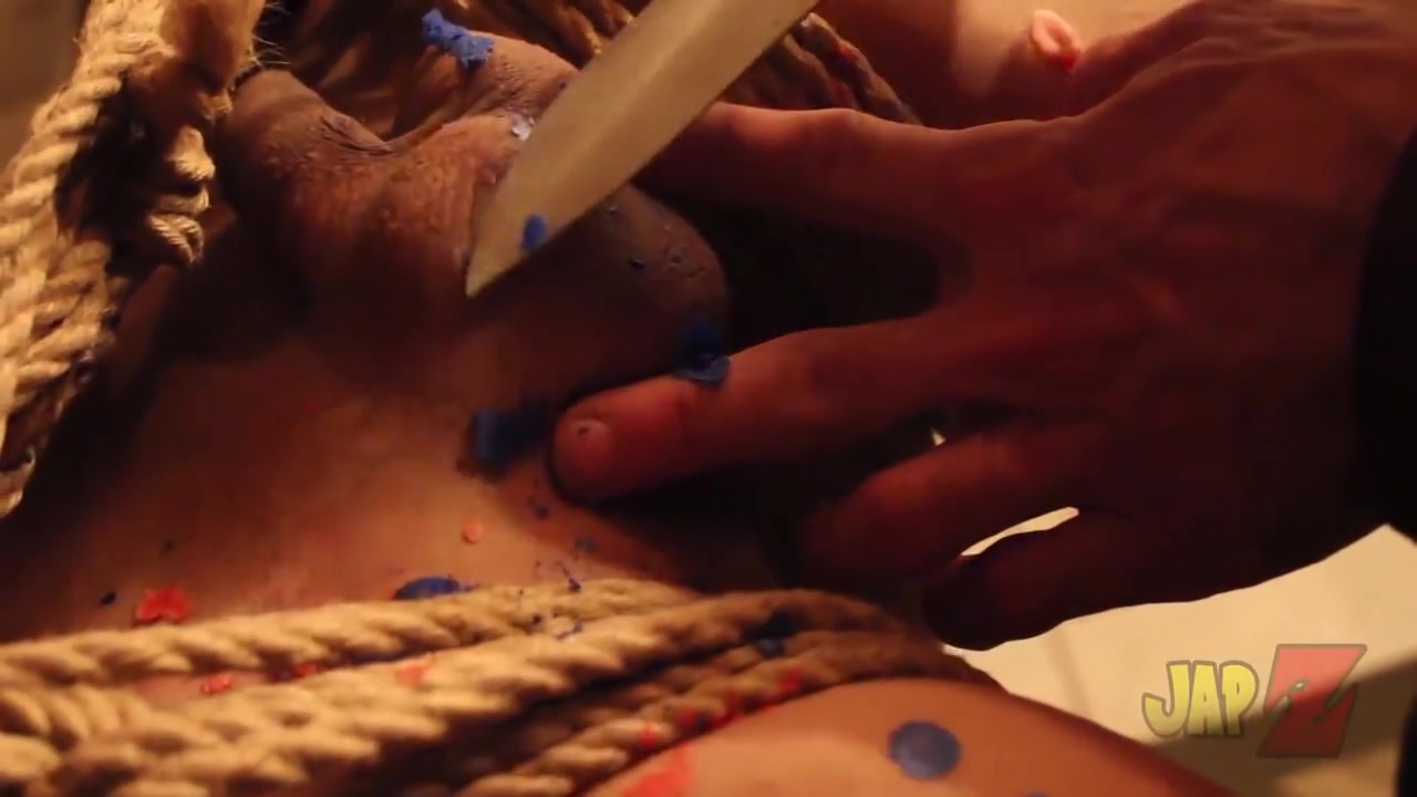 Shibari Bondage And Waxplay. Black Amy And Roger Barbudo 5 Min
