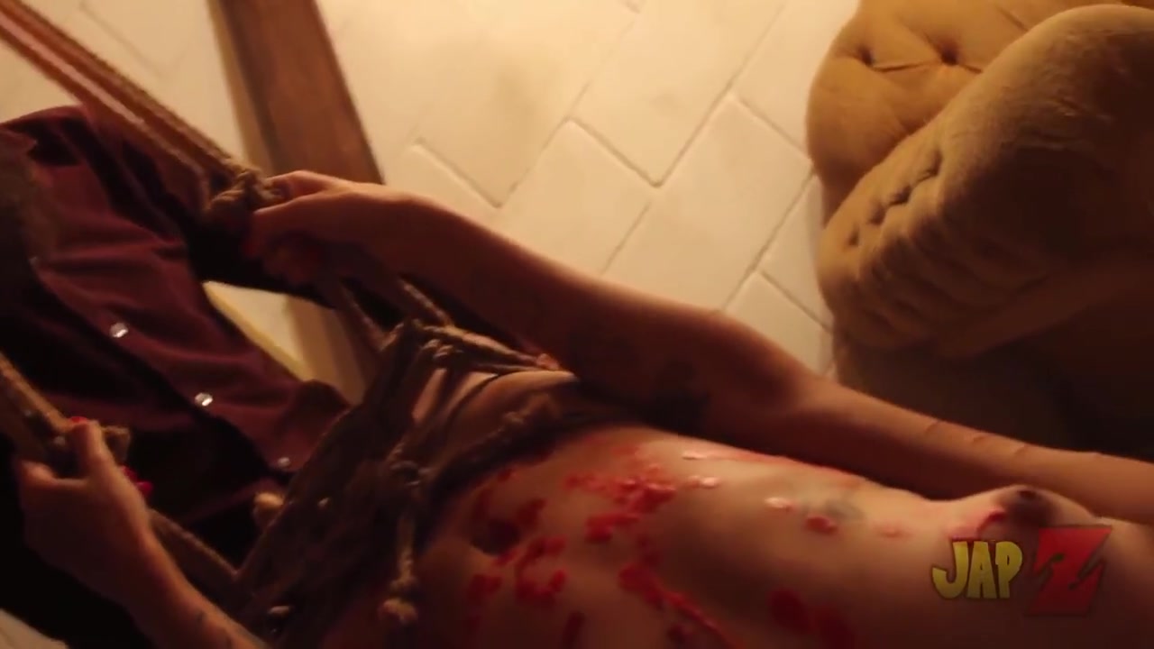 Shibari Bondage And Waxplay. Black Amy And Roger Barbudo 5 Min