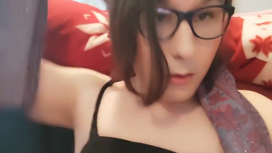 Ladyboy Anallisa Solo With Lila Dildo In Her Mouth And Ass - She Fucks Her Wet Little Pussy Until She Have Orgasm And Screams Loud On Cam 6 Min
