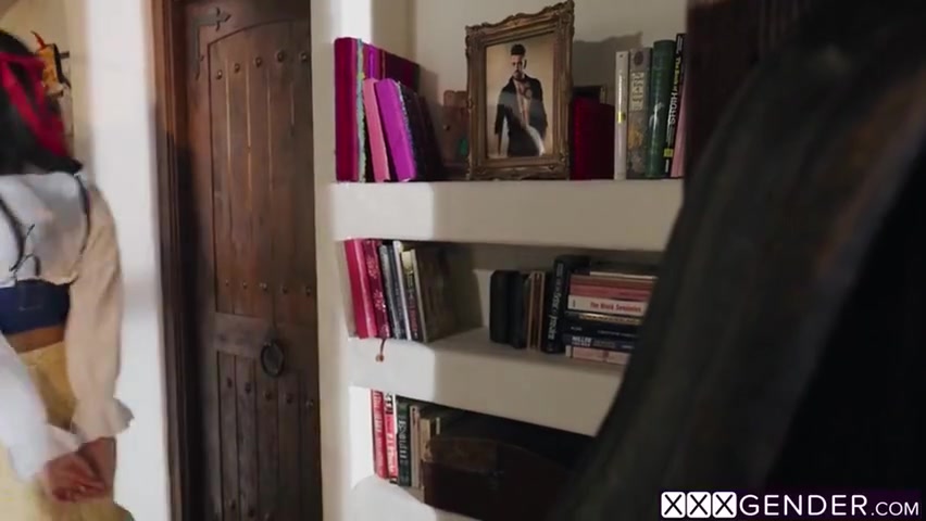 Fucked By A Shemale Queen - Natalie Mars, Snow White And Emily Willis