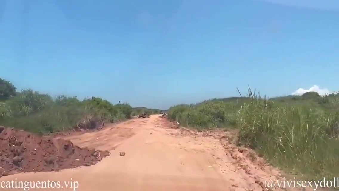 Minha Amiga Trans E Eu Mamando Um Motoboy Na Praia Vivi-sexydoll 5 Min