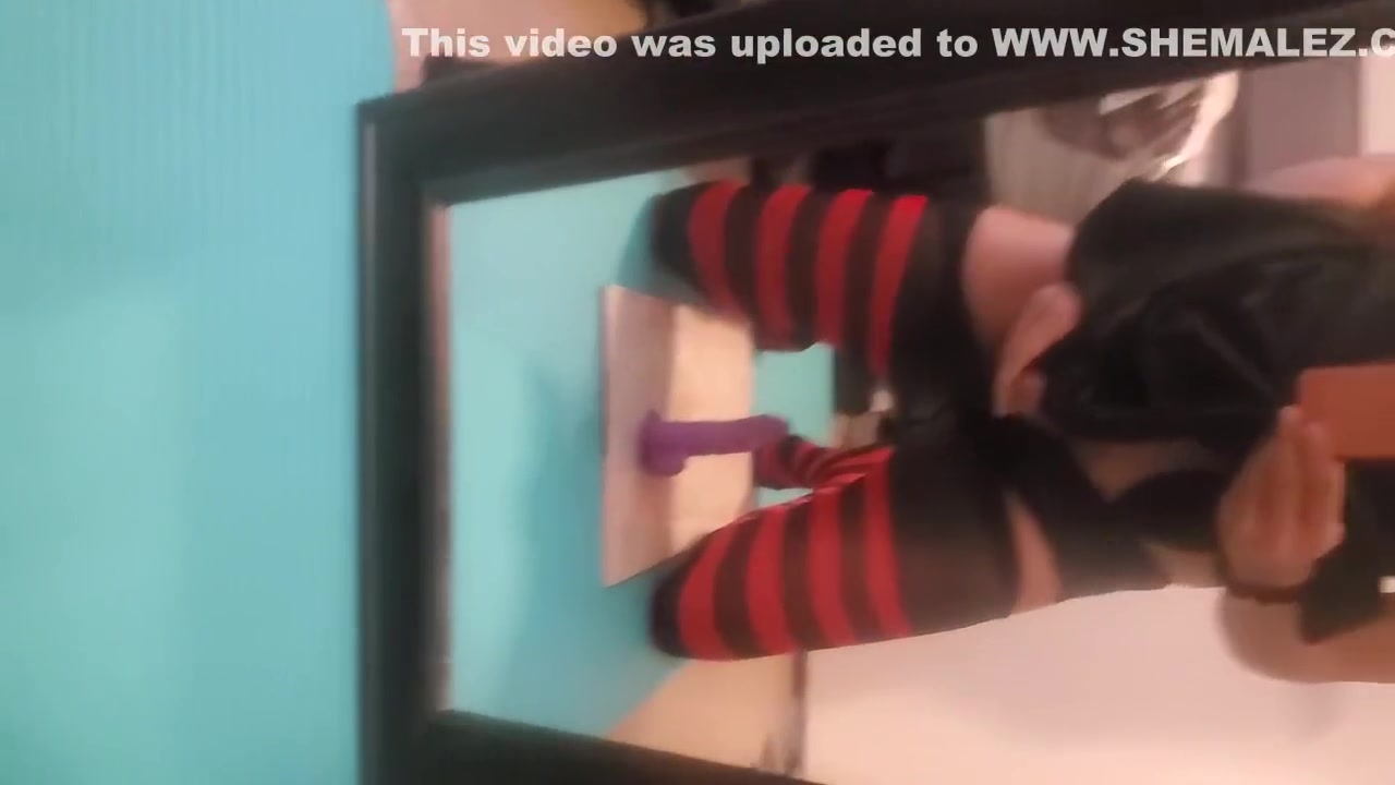Goth Egg Trap Fucks Herself And Stays So Tight Then Cums Soft In Hot Video