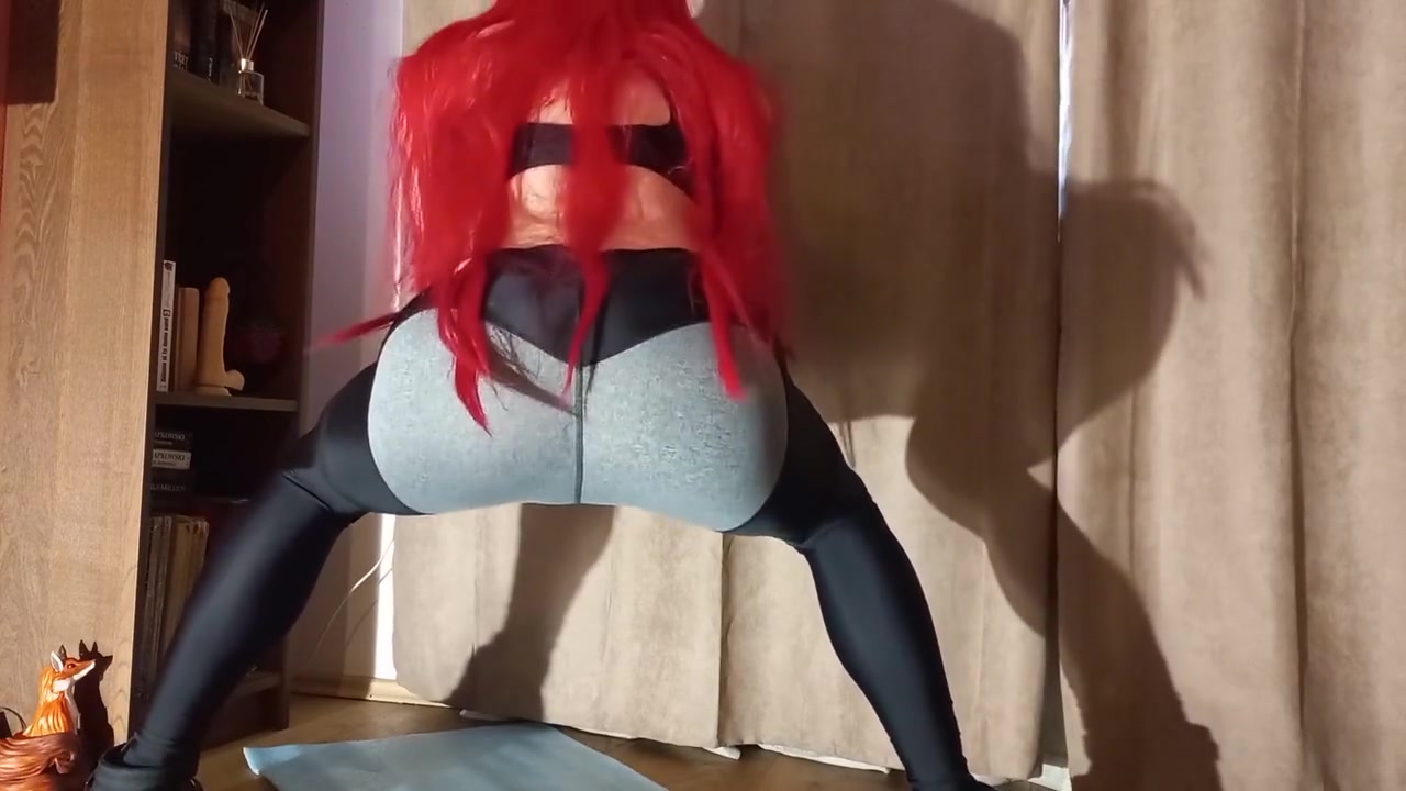 Ava Fox: Home Gym - Just A Ordinary Day At My Home Gym!! (fake Boobs & Trans)