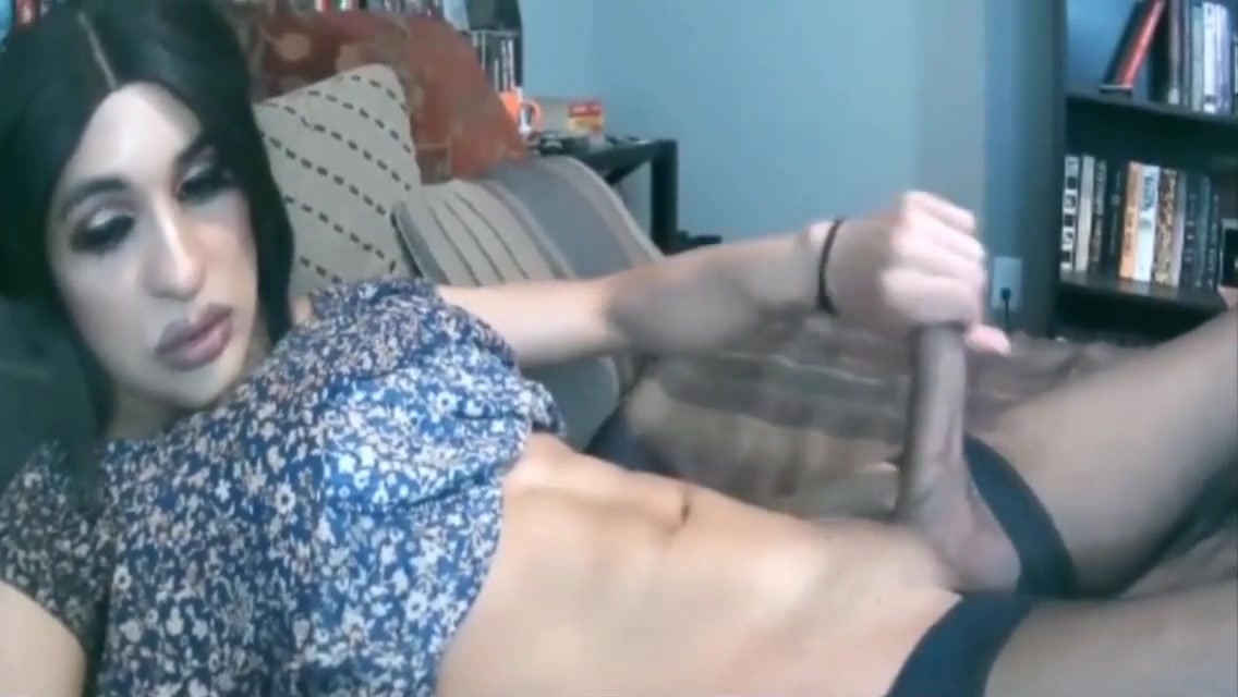 Slut For All Tea